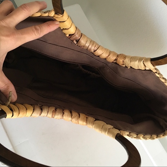 (SOLD) Straw Tote Bag With Round Wood Handles - Picture 11 of 13